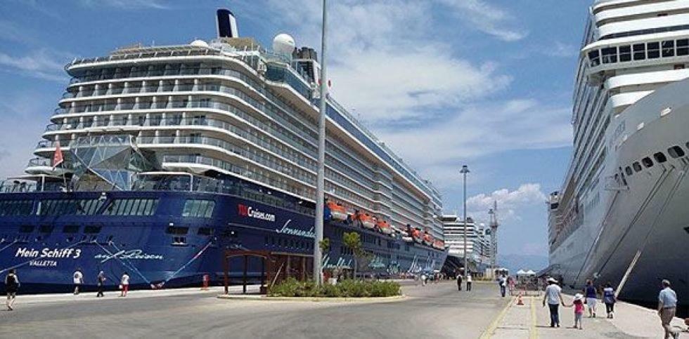 For Harbor Travelers Pireu Exterior foto